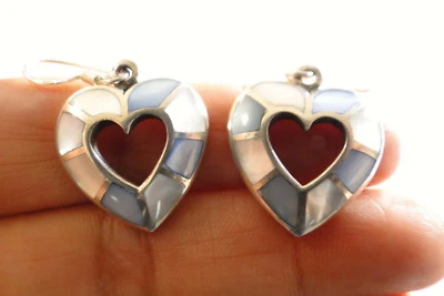 Pendientes de gancho colgantes de plata de ley 925 con incrustaciones de fregona de madreperla Foto 1 de 3