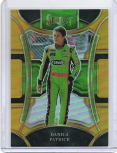 2024 Seleziona Danica Patrick Trackside #242 Oro 02/10 - Foto 1 di 2
