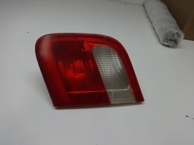 01 задний фонарь для BMW E46 внутренний правый 230522R 8364924 от оригинального производителя - Изображение 1 из 4