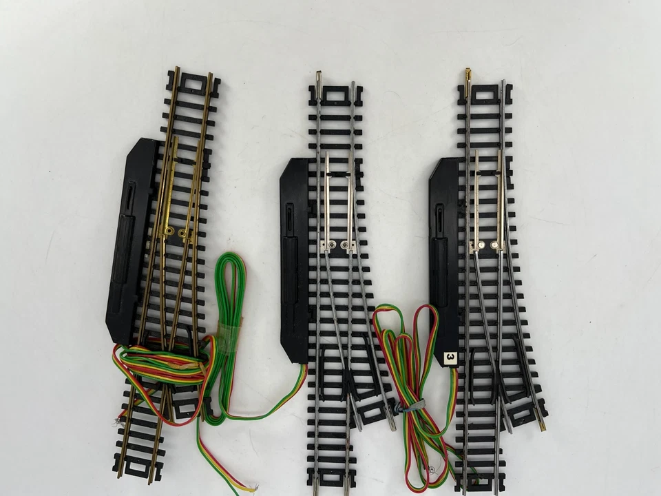 Unbranded HO Scale Lot of (3) R 18" L.H Switch Track Good Cond Yugoslavia - Image 1 of 4