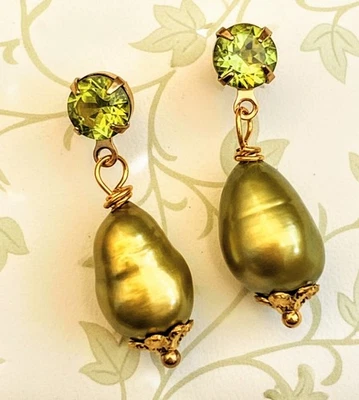 Natural Peridot 1.7 TW Carats & Pistachio Green Baroque in Drop Down Earrings - Image 1 of 4