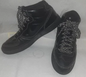 Nike Air Basketball Shoes #345211-002 Mens Size 9 Black Mid Top - Picture 1 of 11