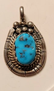 Turquoise Accented Perimeter 925 Sterling Silver Pendant 3.2 Grams - Picture 1 of 2
