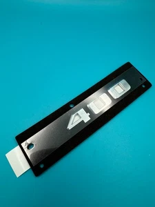 Insignia trasera emblema Galvano Silver 84609633 OEM 2020-2025 Cadillac XT5 XT6 400 - Imagen 1 de 4