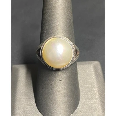 925 Sterling Silver And Mobe Pearl Ring, Size 8 Sky - Image 1 of 4