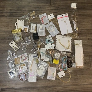 Modeschmuck Konvolut Nachlass Armbänder Halskette Ohr Mix Wear Basteln - Bild 1 von 9