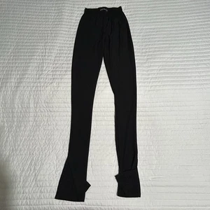 Pretty Little Thing Damen elastische Taille langes dünnes Bein Hose Leggings Gr. 4 - Bild 1 von 12