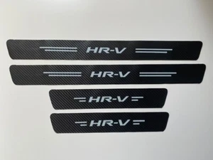 DECALCOMANIE PELLICOLA VINILE CARBONIO HONDA HRV - PROTEZIONI BATTITACCO PORTA - Foto 1 di 4