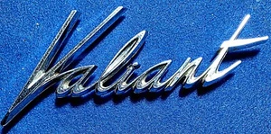 Vintage 1960 Plymouth VALIANT Chrome Script Trunk Lid Emblem OEM 2082104 PMC2 - Bild 1 von 2