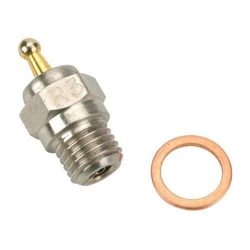 NEW Dynamite Platinum Hot Glow Plug - Image 1 of 1