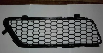 ALFA ROMEO 156 05-12 ЦЕНТР ПРАВЫЙ ПЕРЕДНИЙ БАМПЕР РЕШЕТКА ВЕНТИЛЯЦИИ ОТДЕЛКА НОВЫЙ - Изображение 1 из 2