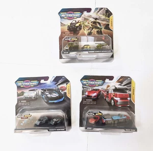 NEW MICRO MACHINES Series 4 BUGATTI HERITAGE JUNGLE ADVENTURE RACE TEAM chase - Picture 1 of 7