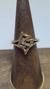Anello vintage stile MCM in oro giallo 14 carati e diamanti misura 6,25 - Foto 1 di 7