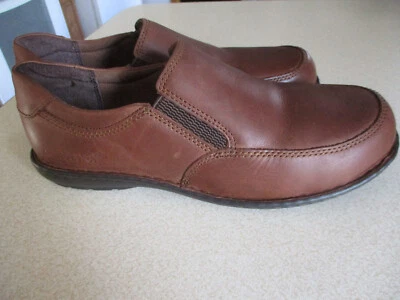 Zapato Carolina Mujer Puntera de Aluminio Sin Cordones Trabajo e Informal Color Marrón Talla 10M Foto 1 de 4