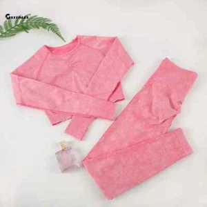 Sports Set Seamless Yoga Suit Long Sleeve Fitness Top with Butt Lift Scrunch - Picture 1 of 39