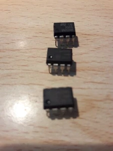 Drei Stücke Aus Operational Amplifier LM358N - Bild 1 von 2