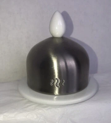 Охладитель масла TRUDEAU блюдо для хранения белая керамика нержавеющая сталь вентилируемый верх б/у в отличном состоянии - Изображение 1 из 4