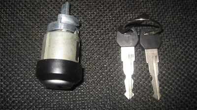 Porsche 924 924-S 944 Ignition Lock Cylinder w/2 Keys NOS GENUINE GERMAN  New - Image 1 of 4