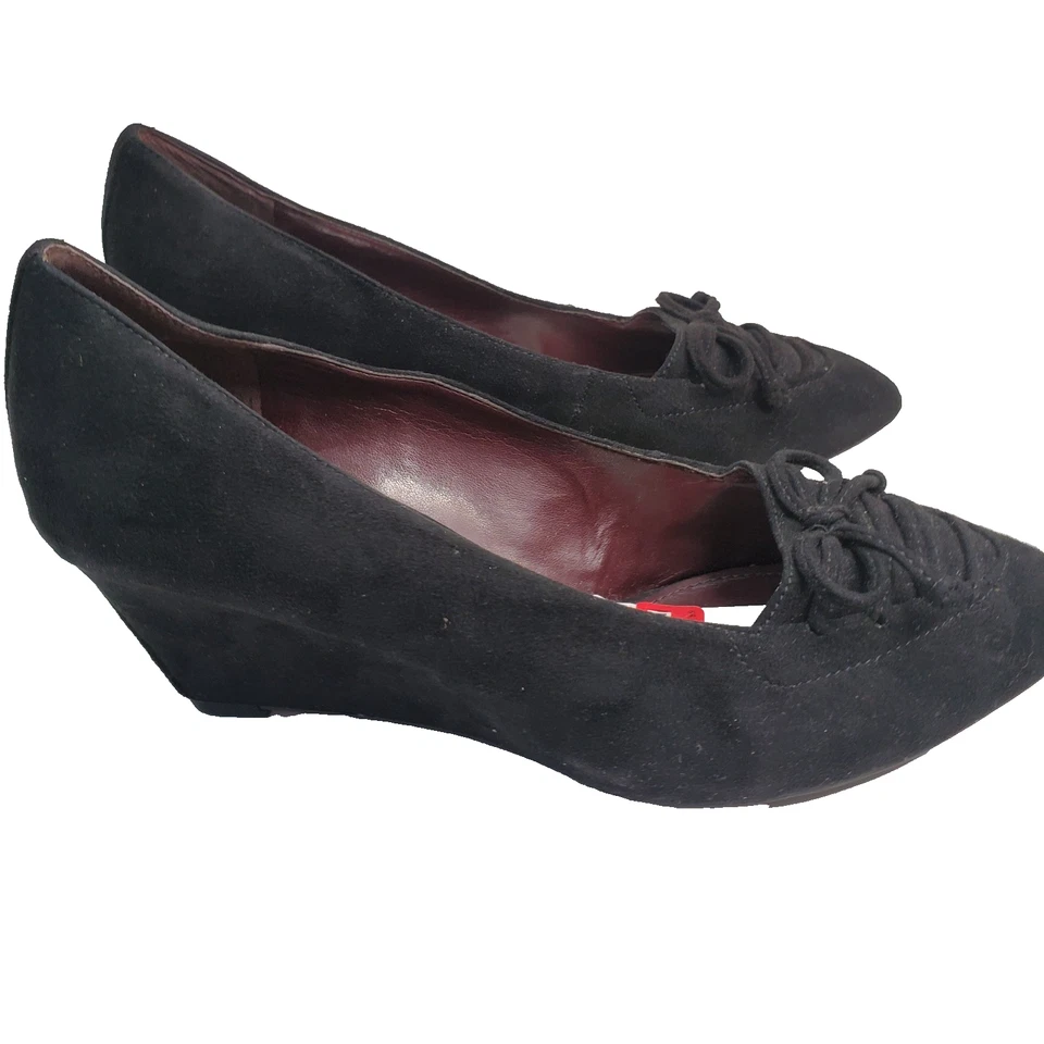 BCBGeneration Black Suede Wedge Size 9.5 Bow Top Design Detail Pointed Toe - Image 1 of 4