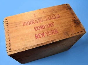 Funk & Wagnalls ANTIQUE 1900”s Dovetail Wooden Shipping Crate RARE - Picture 1 of 6