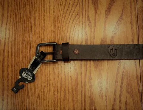 NCAA Oklahoma Sooners Genuine Leather Belt Size 32 Cover