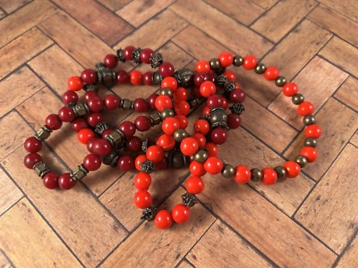 Pulsera elástica Coldwater Creek de 5 hilos de vidrio rojo y metal Foto 1 de 2