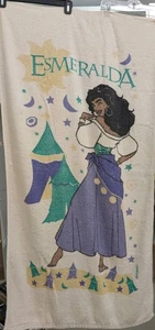 Vintage Disney Schrägheck von Notre Dame Esmeralda Figur Strandtuch - Bild 1 von 11