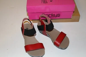 Corkys Red Black and White houndstooth Sandals Size 12 Girls NIB NEW ALABAMA - Picture 1 of 3