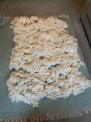 100% Wool Rag Rug/craft Material. Large 4.8 Kilo Bag. Mainly Cream. Made In UK. • 45.45€