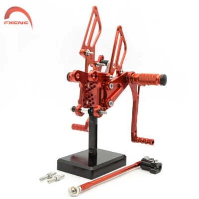 Juego de estriberas traseras de ajuste CNC para Honda NSF100/NSR50 2004-2008 2009 2010 Foto 1 de 4