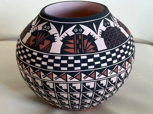 E CHINO Acoma EXQUSITE Pueblo Pottery TURTLE EFFIGY''S 8" x 6.5" - Picture 1 of 9