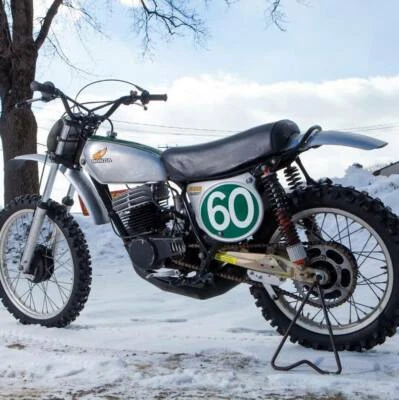 Calcomanía adhesiva ala tanque Elsinore Honda 1974 CR250 CON LICENCIA VMX CR 250M CR250M Foto 1 de 4