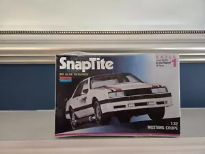 Vintage Monogram SnapTite 1:32 Scale Ford Mustang Coupe ~ Kit 1027 ~ Sealed NOS - Bild 1 von 2