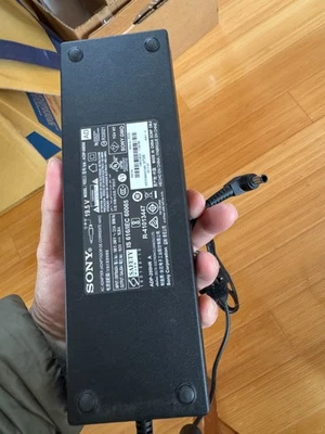 Genuine 19.5V 10.26A 200W For SONY TV LAPTOP ACDP-200D02 AC Adapter - image 1 of 2