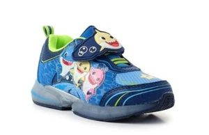 Baby Shark Toddler Light Up Athletic Tennis Shoes Sneaker Boys Girls 8 9 NEW - Picture 1 of 3