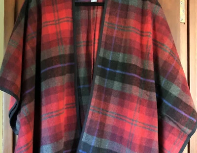 Poncho de franela a cuadros para mujer Old Navy pequeño Foto 1 de 3