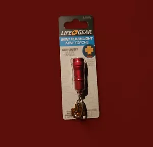 Life Gear LED Keychain Flashlight NEW Red - Picture 1 of 2