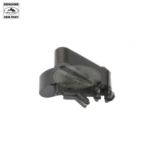 LAND ROVER FUEL CAP CLIP LATCH DISCOVERY 2 II RANGE P38 BPX700010 OEM - Picture 1 of 2