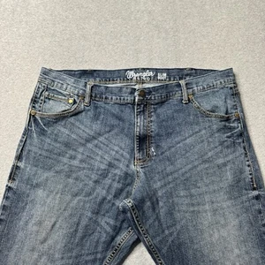 Wrangler Jeans Mens 42x34 Fits 42x32 Blue Denim Faded Retro Slim Bootcut Western - Picture 1 of 13