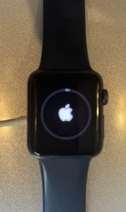 Apple Watch Series 3 38mm Space Gray Aluminum Case with Dark Blue Sport Band... - Photo 1 sur 4