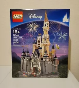 LEGO Disney ✨ The Disney Castle (71040) ✨ Retired Product NEW NEVER OPEN - Picture 1 of 6