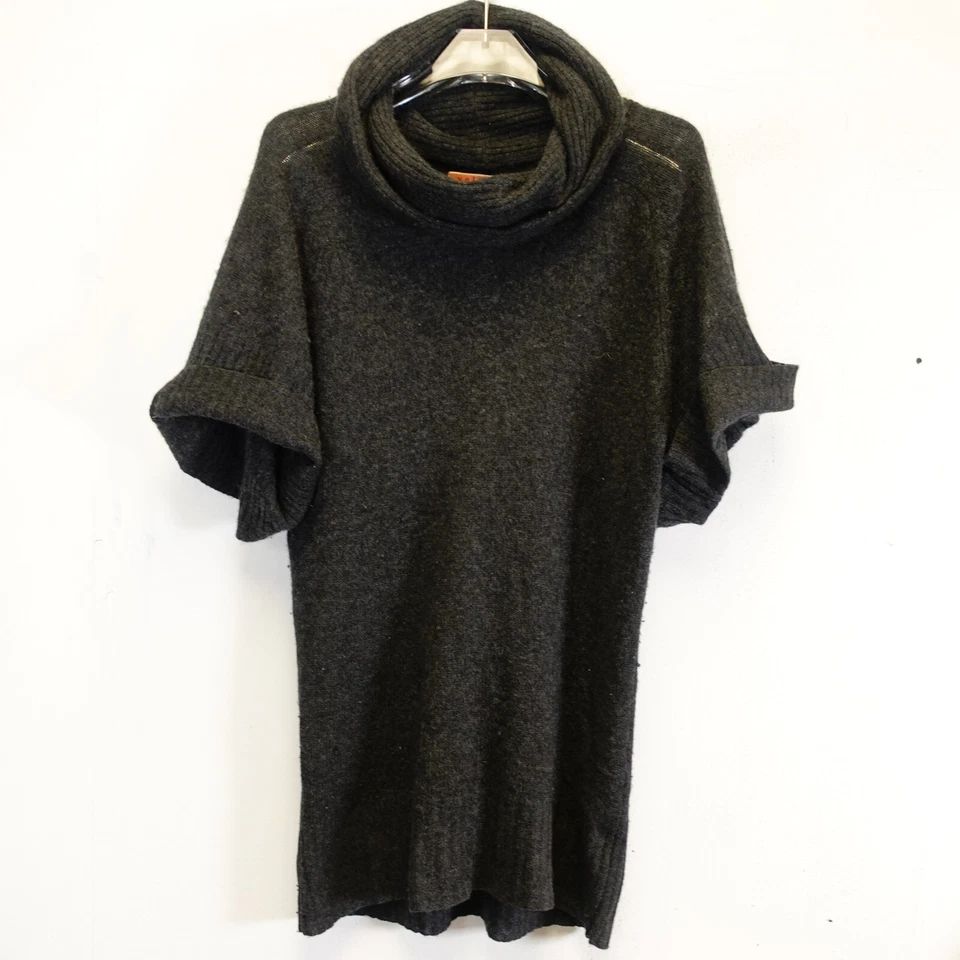 Suéter de Terciopelo Pequeño Negro Cachemira Túnica Tejida Capucha Cuello Manga Corta Acogedor Foto 1 de 4