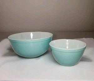 Juego de 2 cuencos mezcladores de anidación turquesa azul huevo Pyrex Robin de colección 401 y 403 ¿ - Imagen 1 de 20