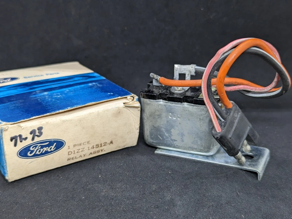 Relé trasero asiento ford mustang mercury cougar 1971 1972 1973 nuevo en stock d1zz-14512a Foto 1 de 4