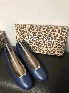 French Sole FS/NY Tanzanite Mid Heel Pump Sz 7 Cobalto - Picture 1 of 5