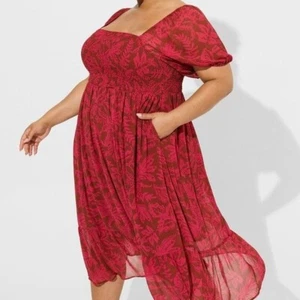 Torrid Kleid 0X 4X Rot/Burgund Chiffon Gesmokt Babydoll Midi Tee Übergröße Neu - Bild 1 von 5