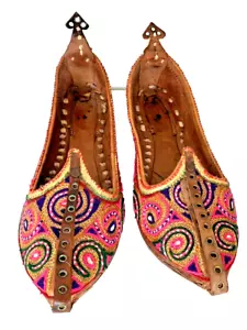Pantoufles vintage asiatiques femme en cuir brodé fait main Jutti - Taille 8 - Photo 1/6