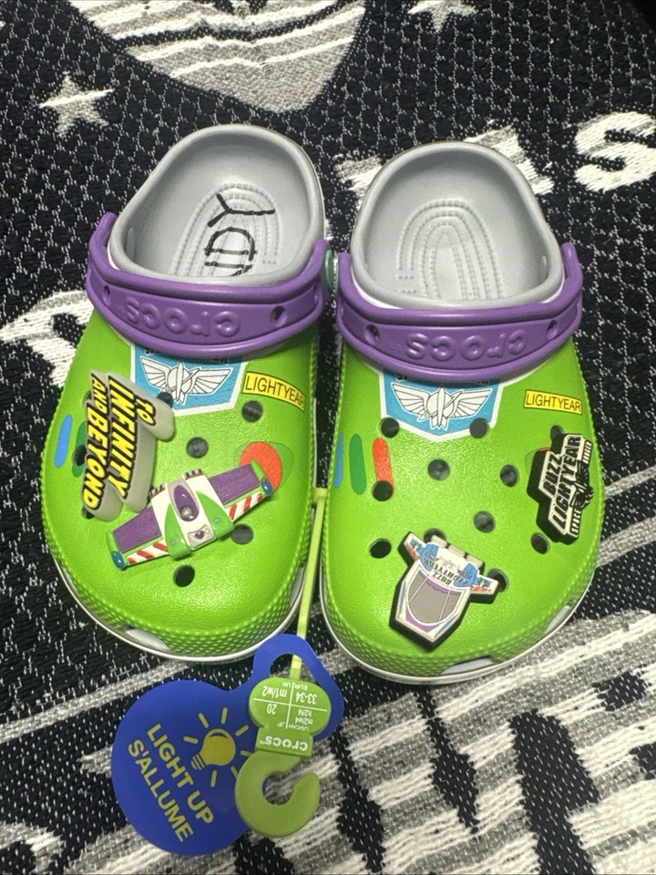 Zueco Crocs Buzz Lightyear Toy Story 3m 5w Disney Pixar Edición Limitada Foto 1 de 4