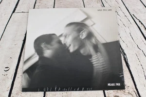 Pearl Jam - Who You Are - 7" Vinyl/45 RPM - Epic - Reissue - 2016 - NEW - Picture 1 of 2