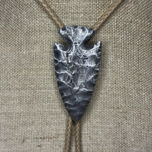 Sand Cast Sterling Silver Native American Arrowhead Bolo Tie Old Worn SW 117g - Picture 1 of 15